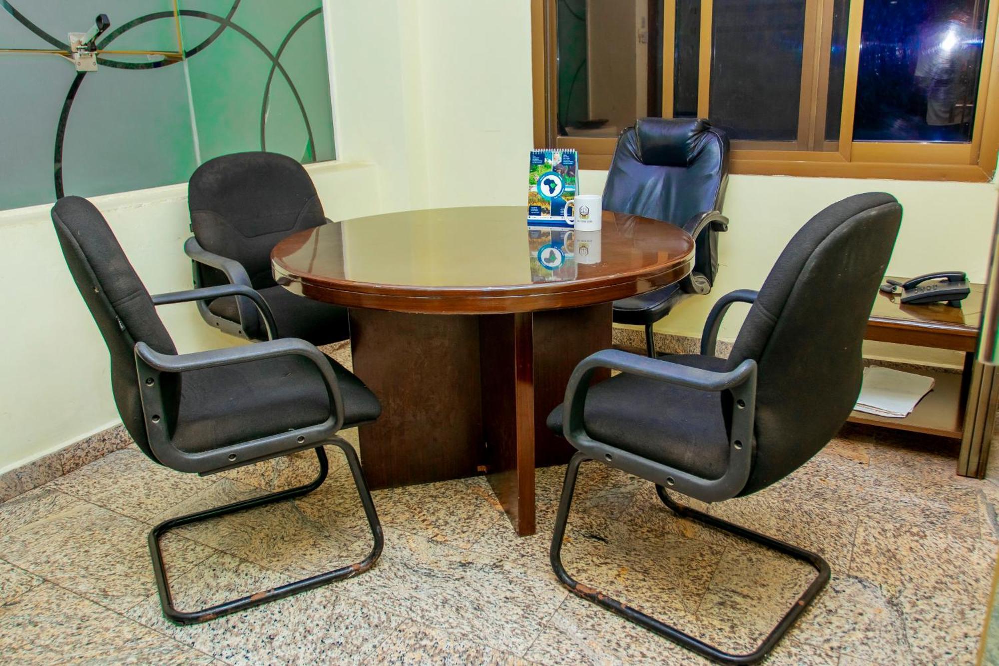 Sleep Inn Hotel - Kariakoo Dar es Salaam Buitenkant foto